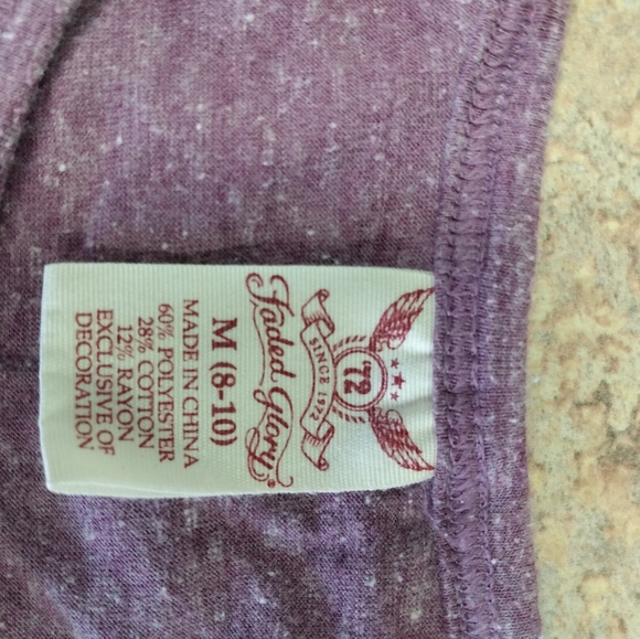Purple 3/4 sleeve Medium shirt - Picture 2 of 3